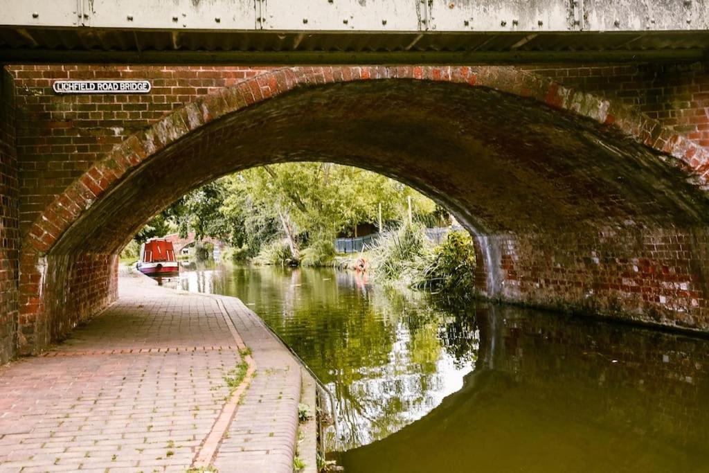 Hidden Gem Canal Facing Retreat With Lovely Walks Hopwas Esterno foto